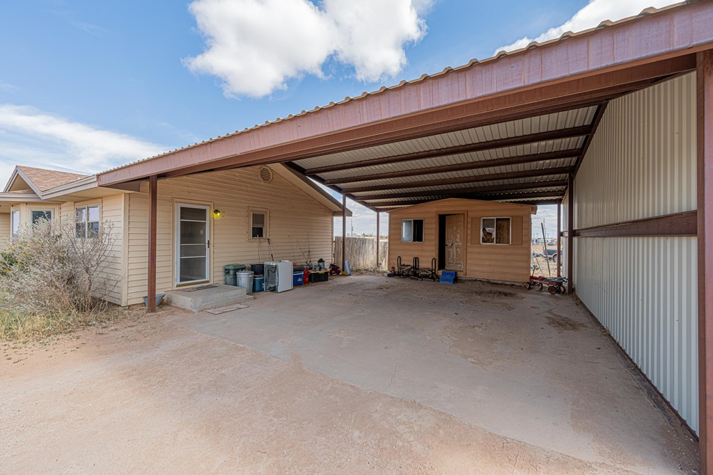 2808 N County Rd 1138, Midland, Texas image 10