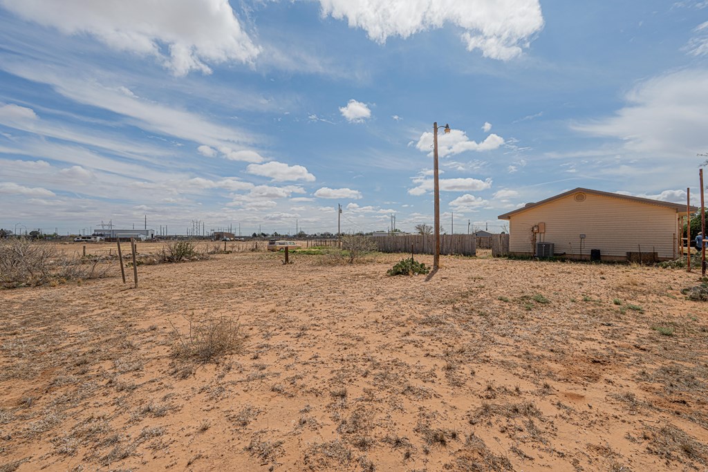 2808 N County Rd 1138, Midland, Texas image 38