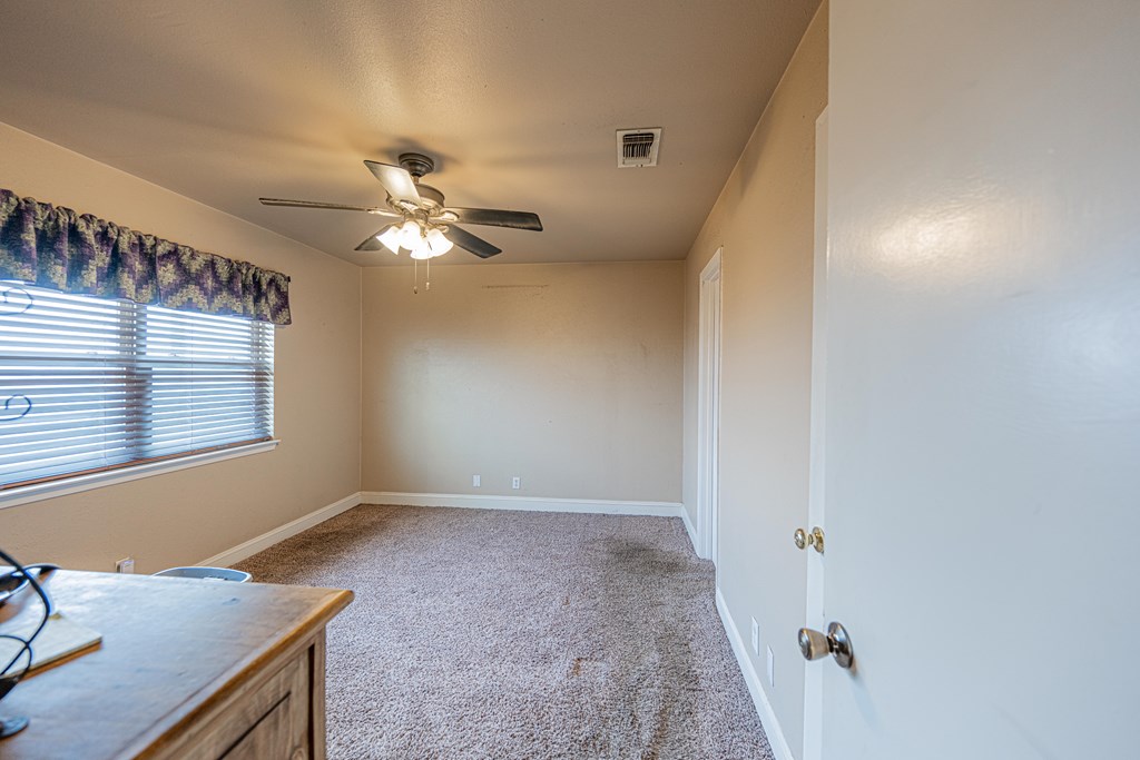 2808 N County Rd 1138, Midland, Texas image 25