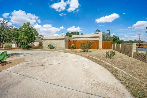 Homes For Sale - 1700 Ward St<br/> Midland County, Midland, TX 79705