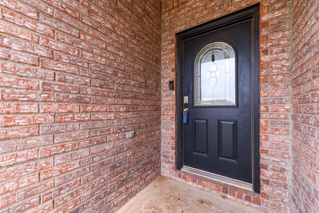 4911 Pleasant Dr, Midland, Texas image 5