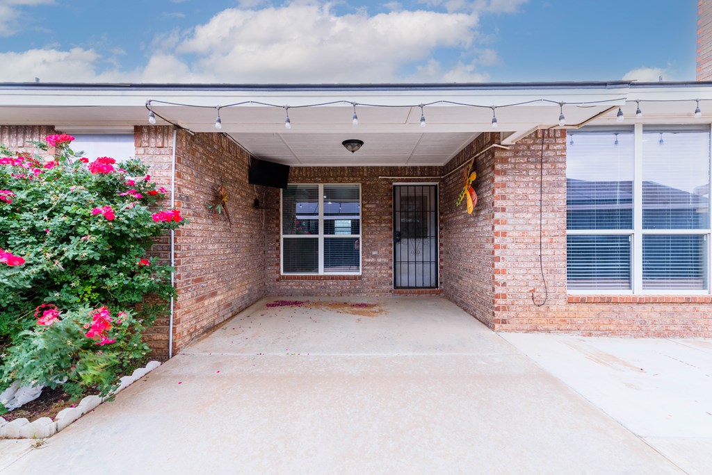 4911 Pleasant Dr, Midland, Texas image 34