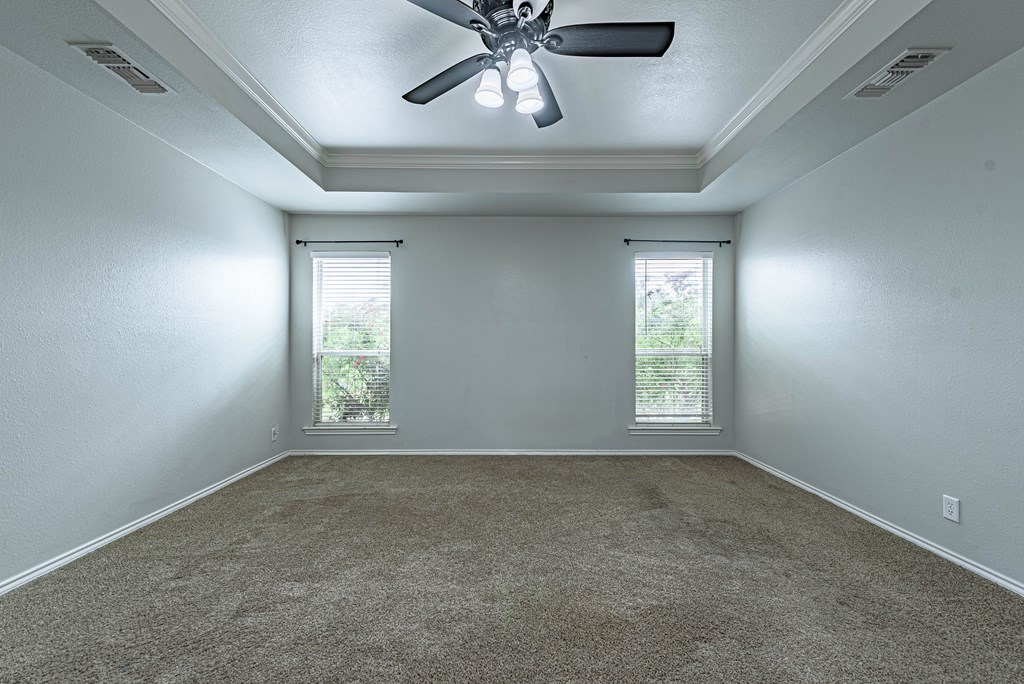 4911 Pleasant Dr, Midland, Texas image 27