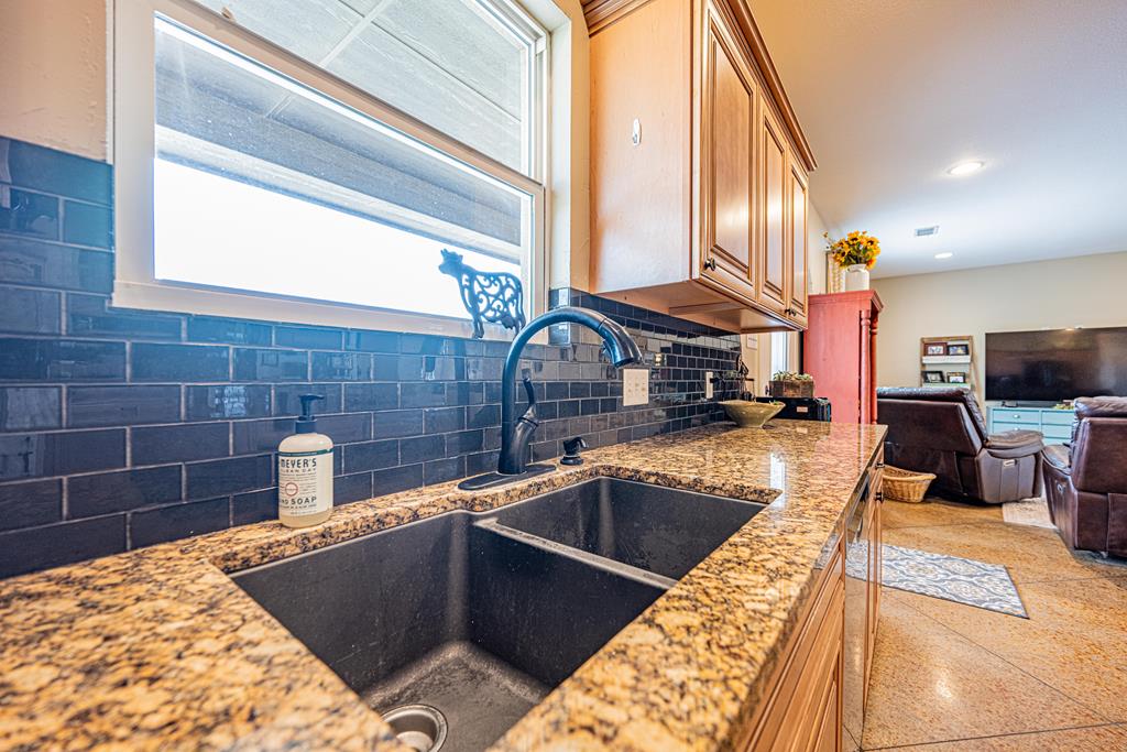 4707 E County Rd 60, Midland, Texas image 33