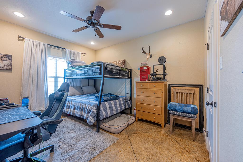4707 E County Rd 60, Midland, Texas image 17