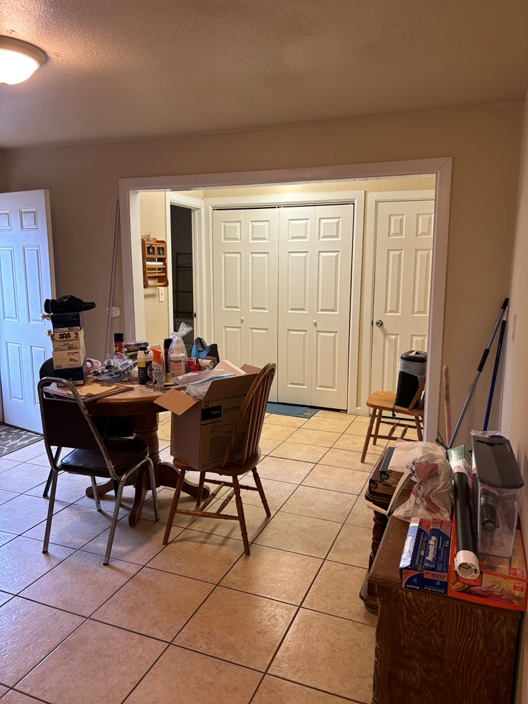 504 NE Ave E Ave, Andrews, Texas image 4