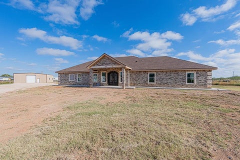 Homes For Sale - 519 E County Rd 138<br/> Midland, TX 79706