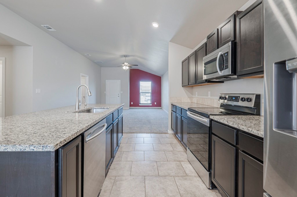 6809 Husk St, Midland, Texas image 12