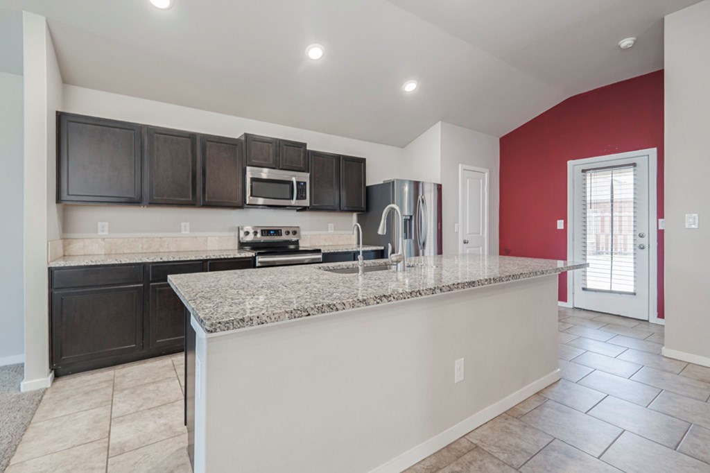 6809 Husk St, Midland, Texas image 9