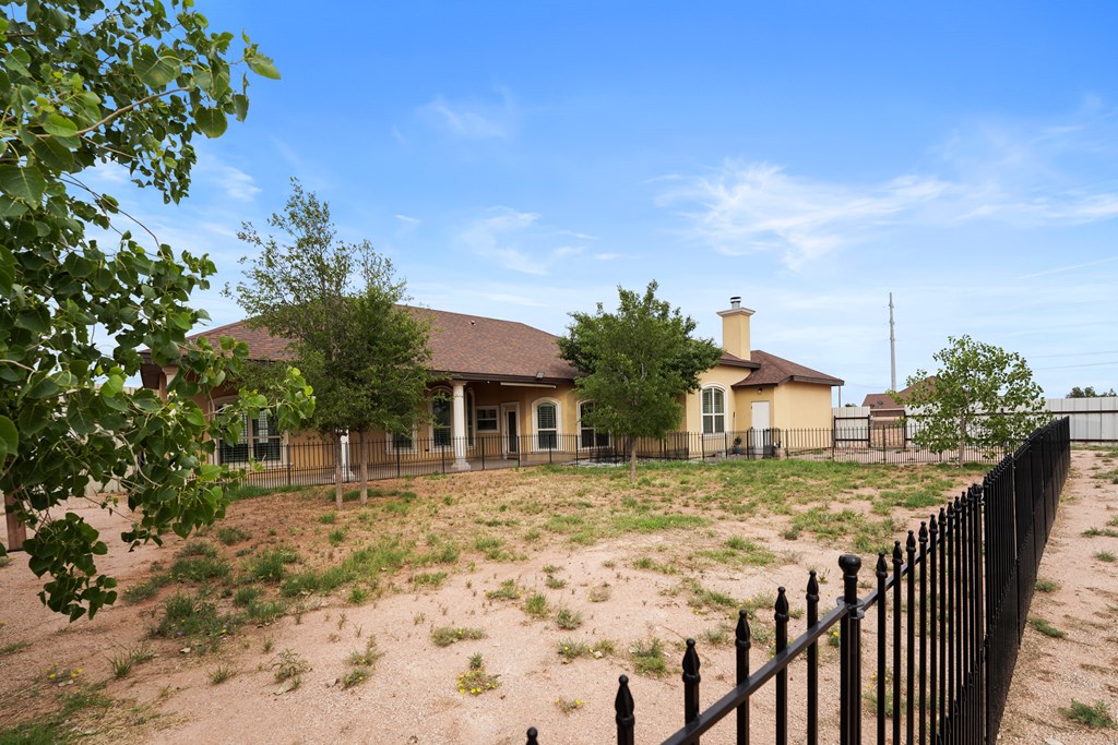 4306 S County Rd 1140, Midland, Texas image 31