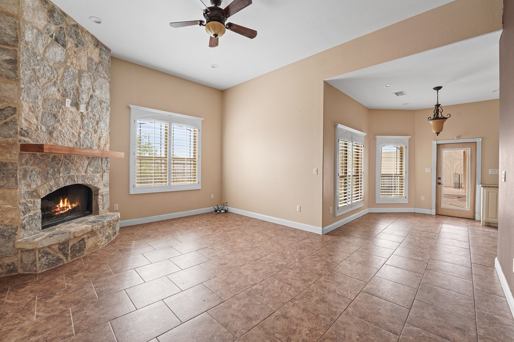 4306 S County Rd 1140, Midland, Texas image 7