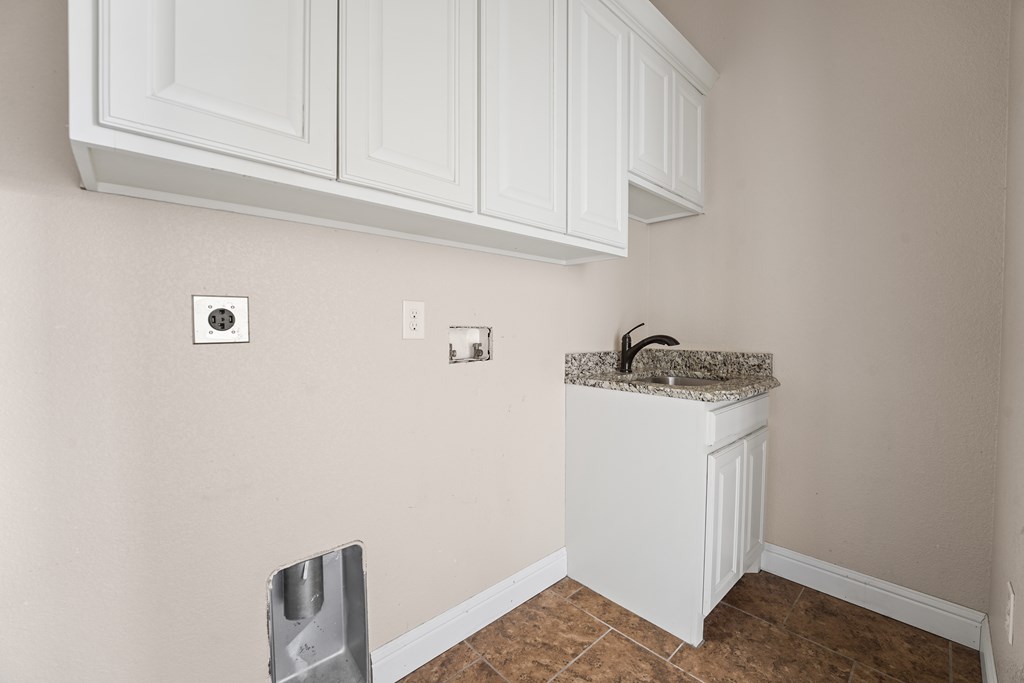 4306 S County Rd 1140, Midland, Texas image 26