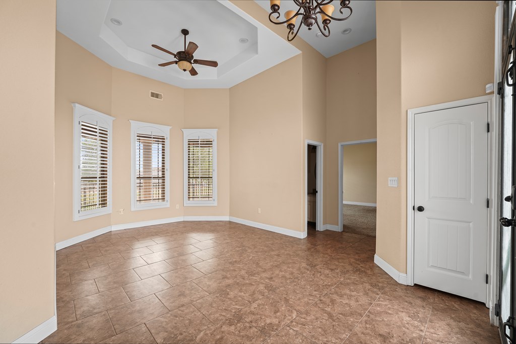 4306 S County Rd 1140, Midland, Texas image 5
