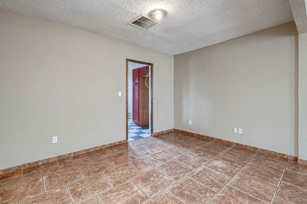 3608 S County Rd 1195, Midland, Texas image 11
