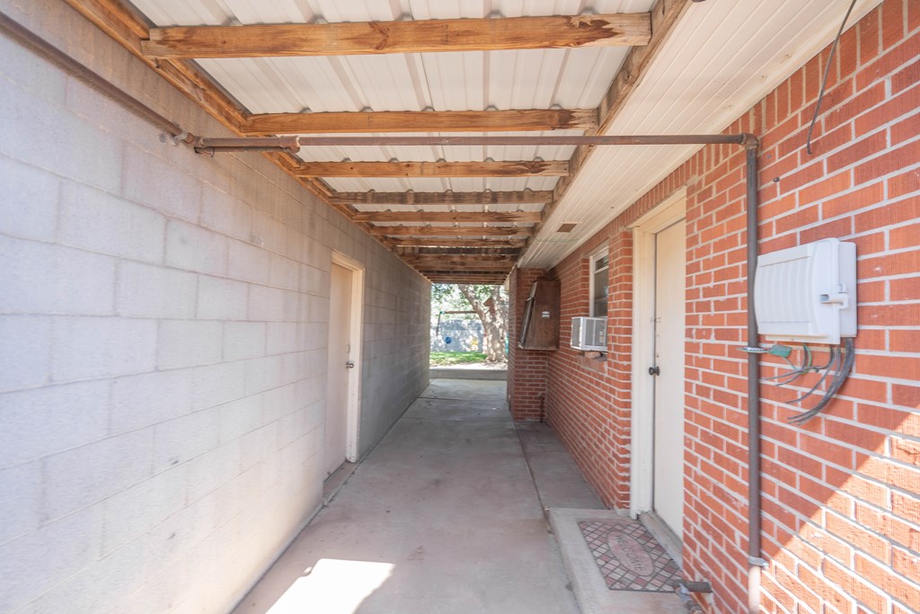 1403 E 17th St, Odessa, Texas image 39