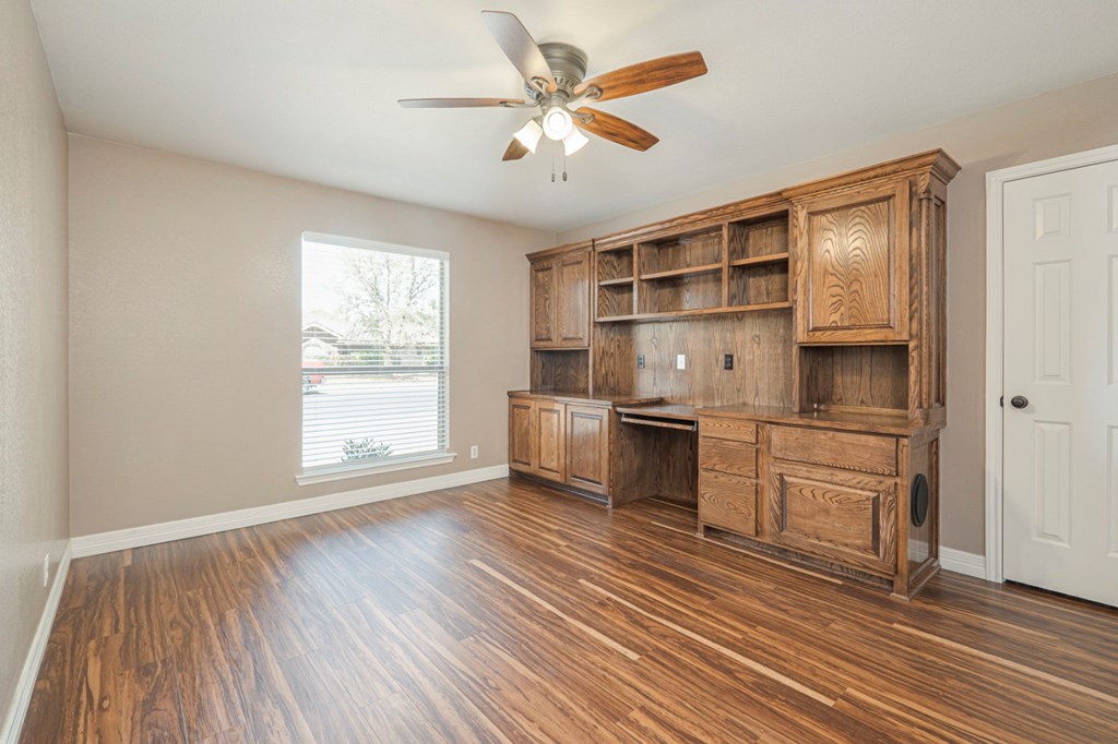 5209 Sherwood, Midland, Texas image 7