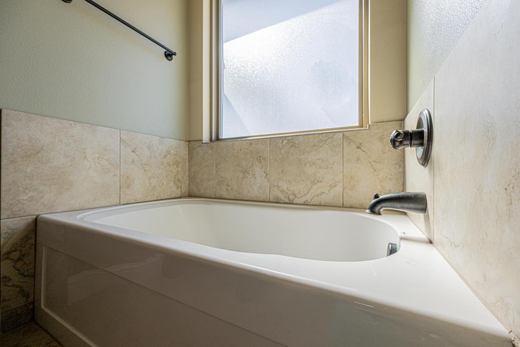 1206 Lumina Ct, Midland, Texas image 39