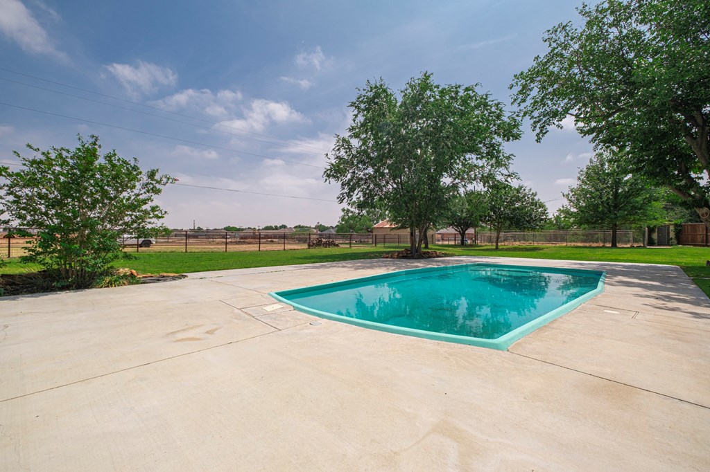 523 Carol Lane, Midland, Texas image 40