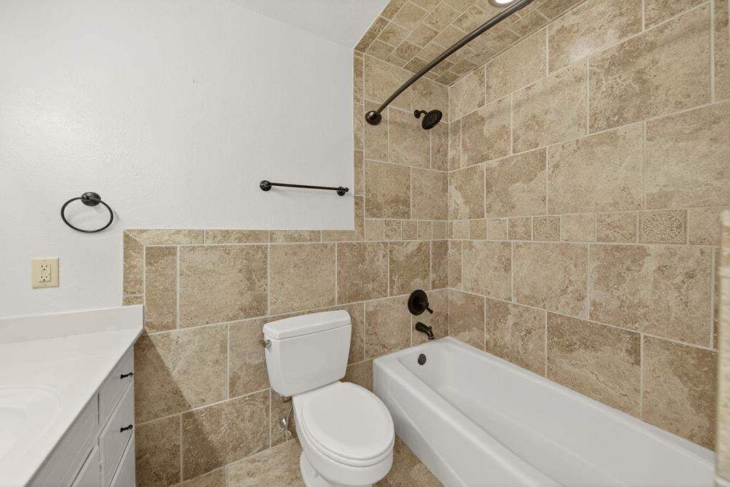 523 Carol Lane, Midland, Texas image 28