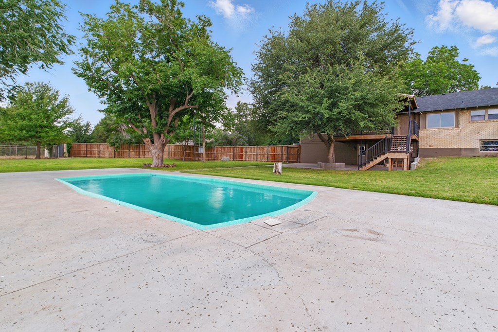 523 Carol Lane, Midland, Texas image 45