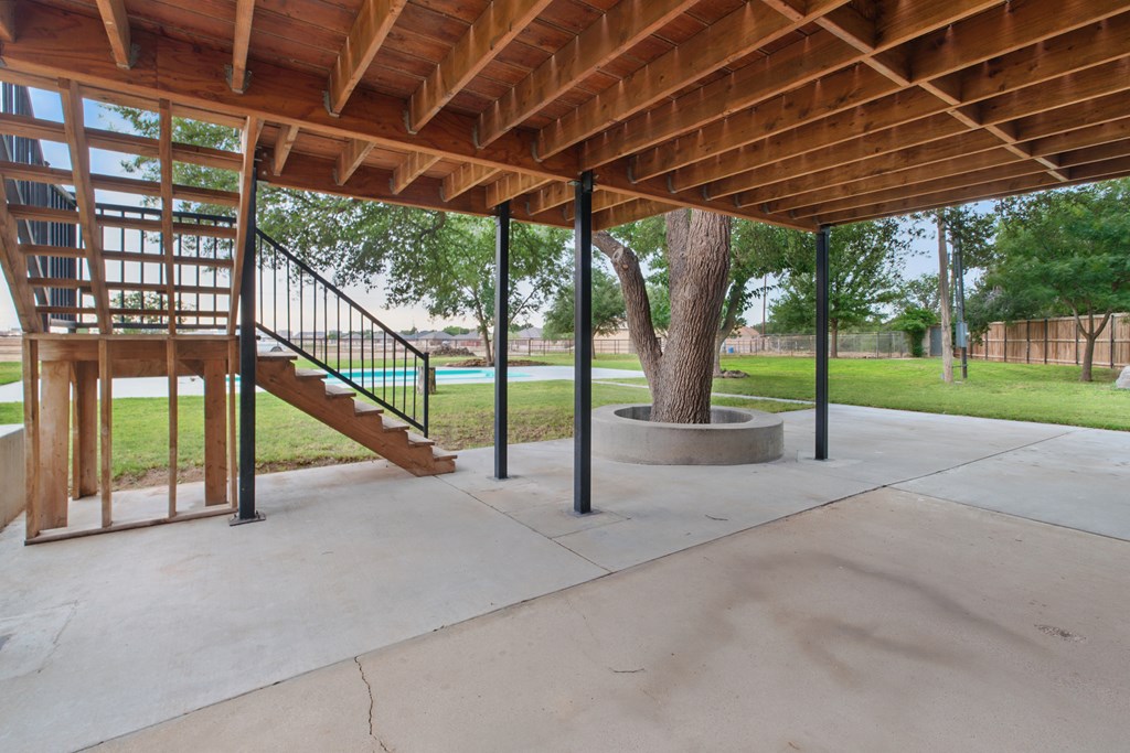 523 Carol Lane, Midland, Texas image 6