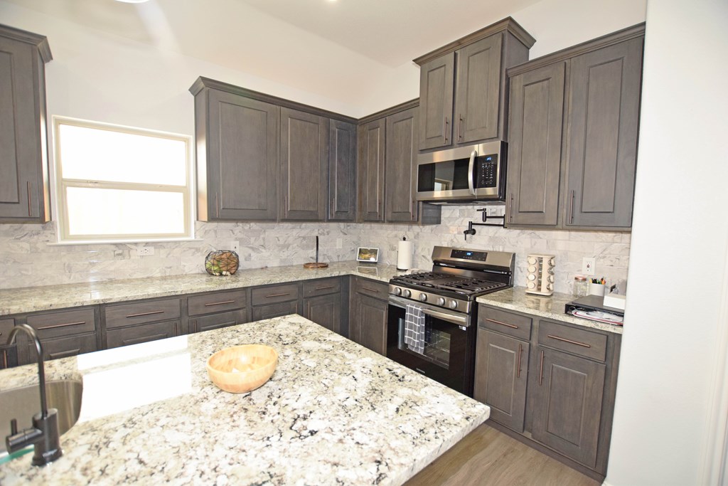 8643 Fortuna Crt Ct, Odessa, Texas image 23