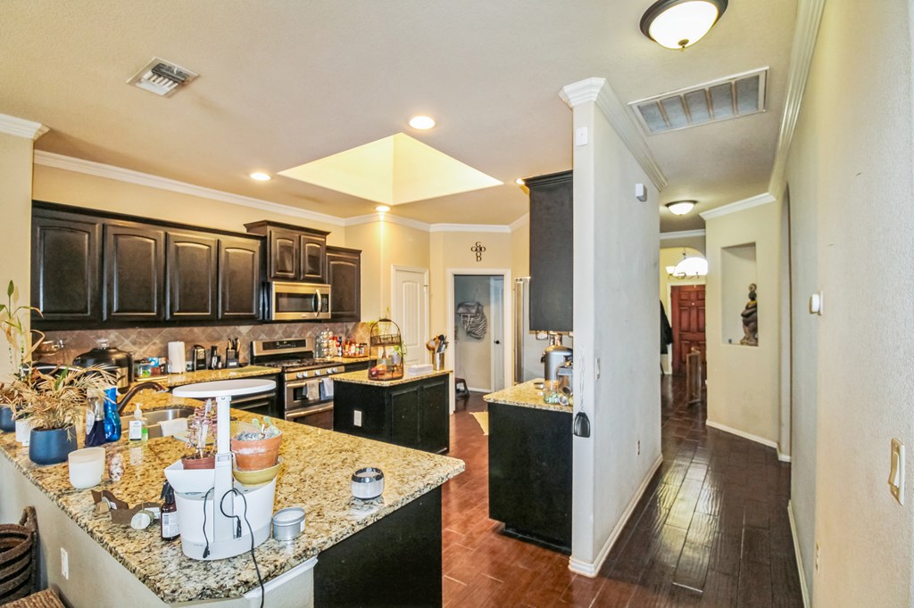 1416 Cerrillos Ave, Midland, Texas image 12