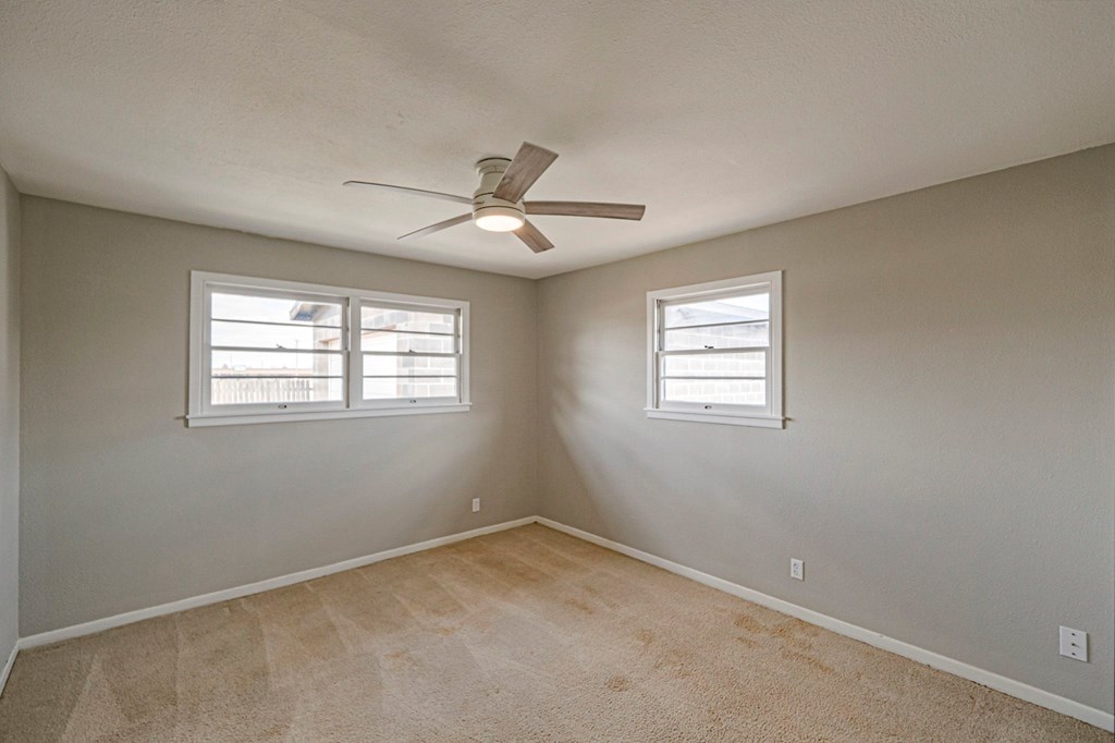 2702 W Michigan Ave, Midland, Texas image 22