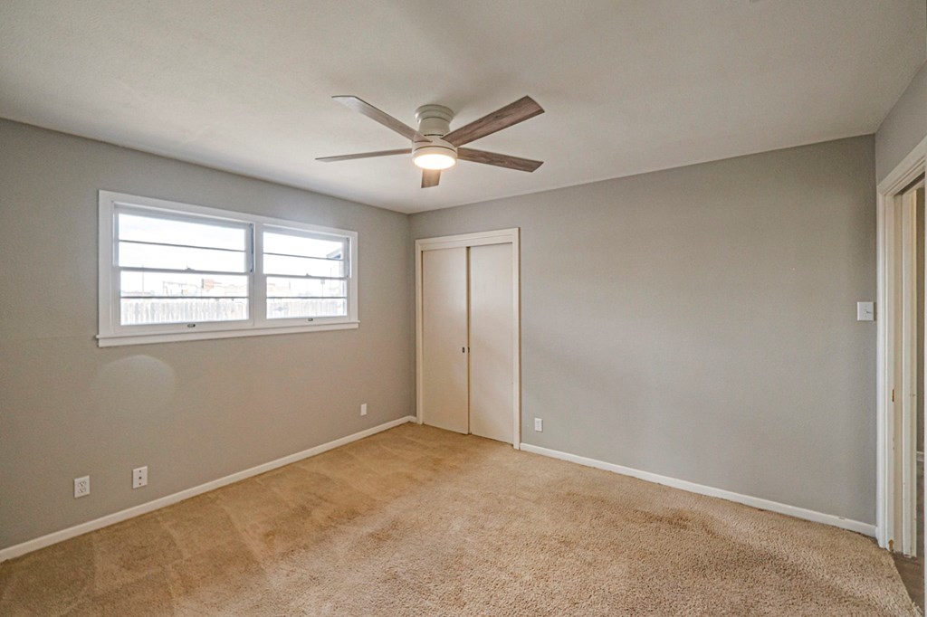 2702 W Michigan Ave, Midland, Texas image 18