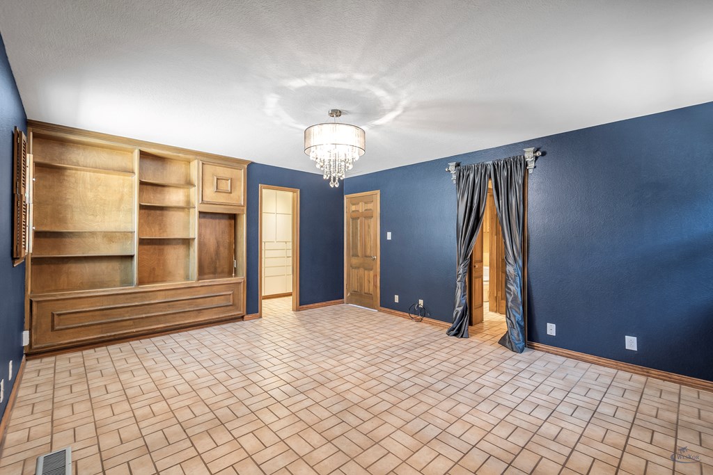 908 Neely Ave, Midland, Texas image 12