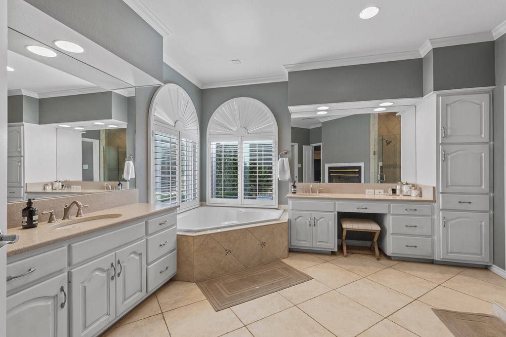 6923 Sunrise Court, Midland, Texas image 25