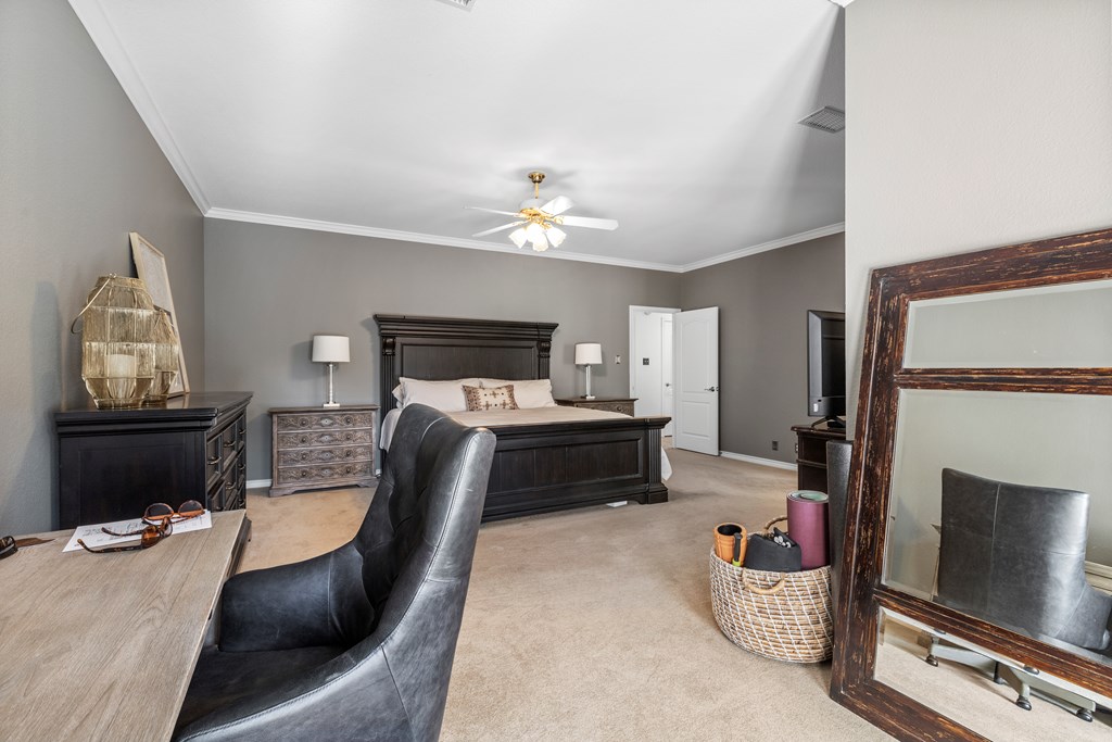 6923 Sunrise Court, Midland, Texas image 23