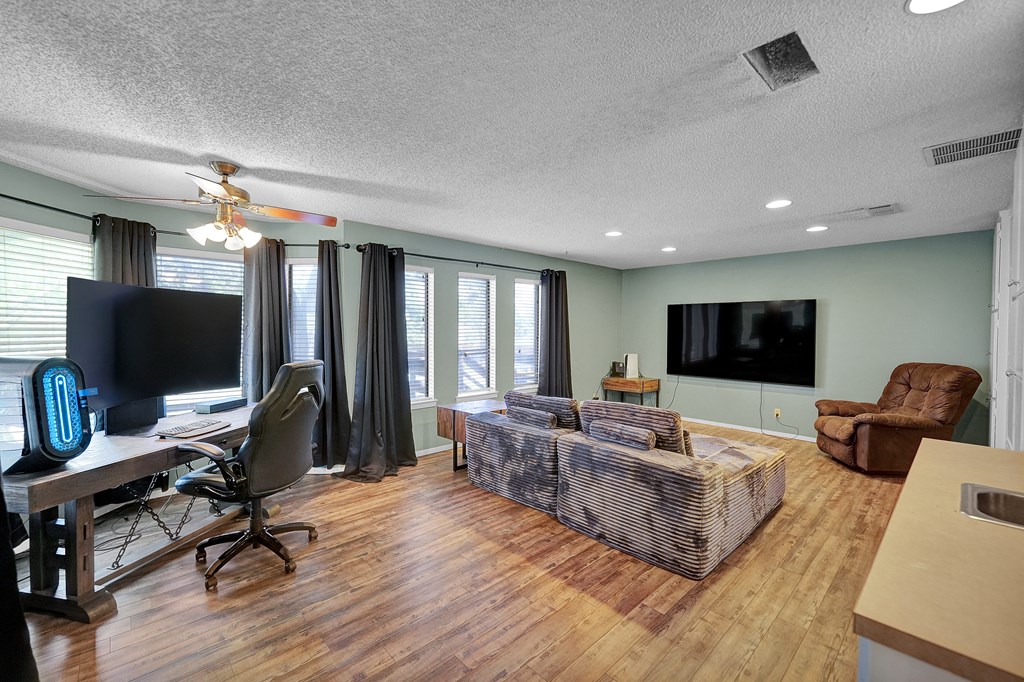 5104 Teakwood Trace, Midland, Texas image 24