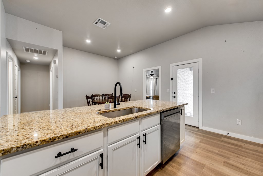 5820 Purtis Creek Dr, Midland, Texas image 18