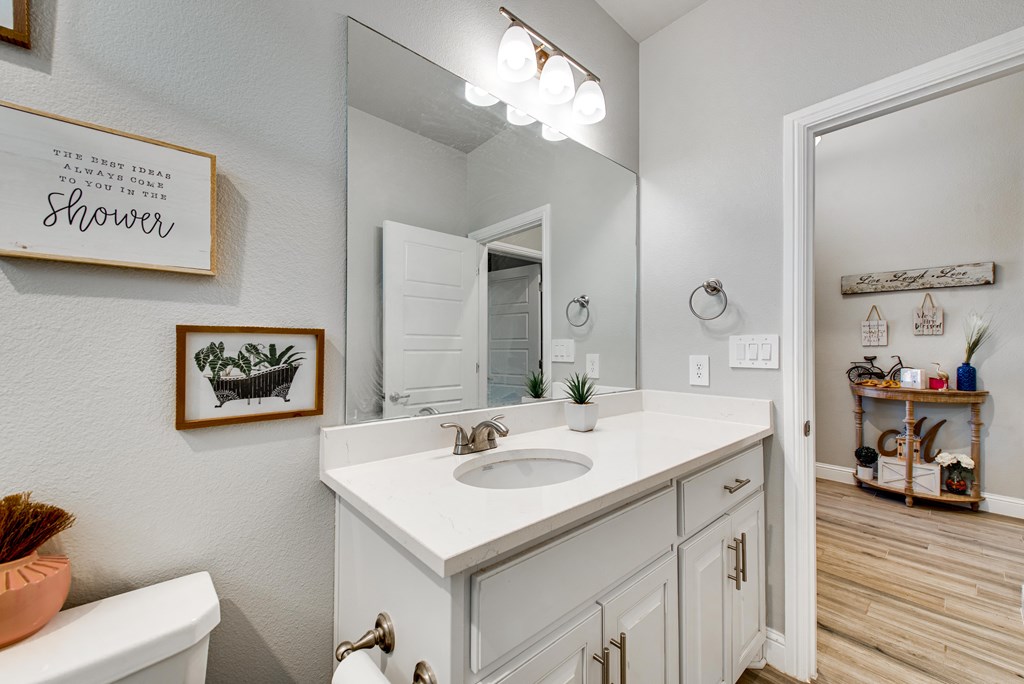 13 La Cresta Ave, Odessa, Texas image 12