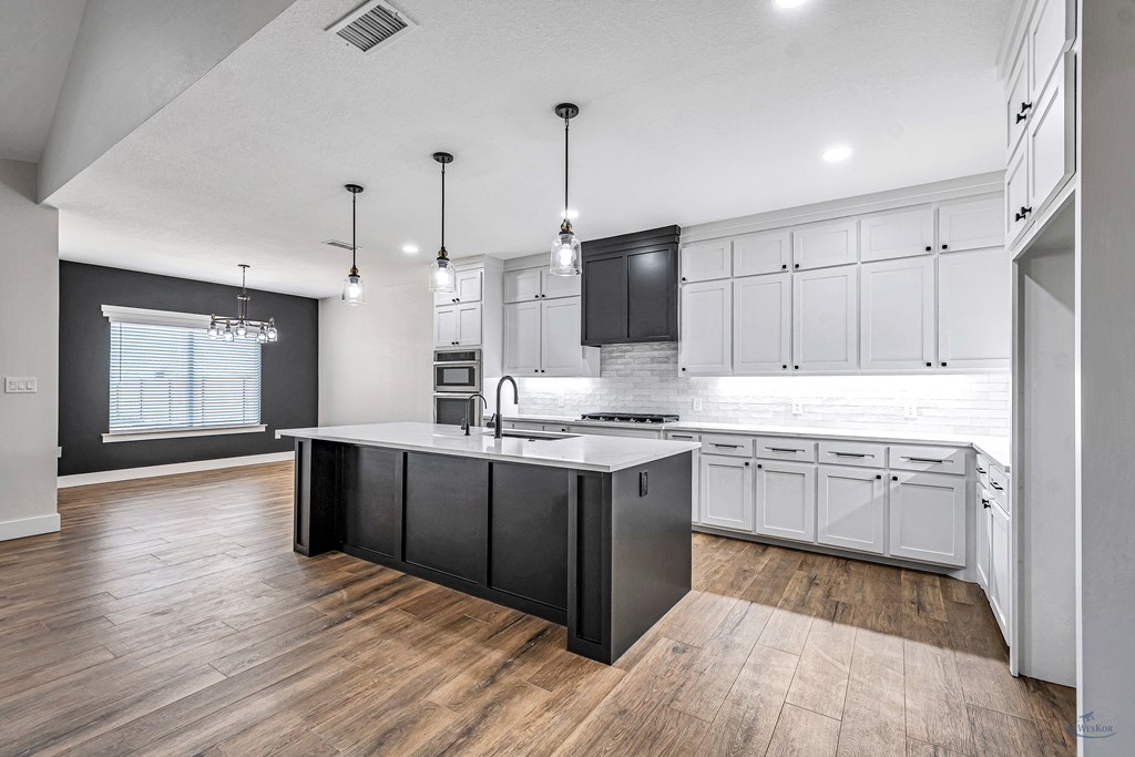 13227 E County Rd 110, Midland, Texas image 12