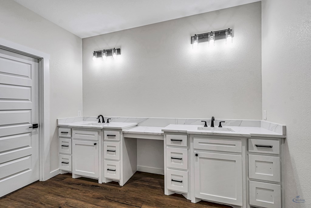 13227 E County Rd 110, Midland, Texas image 19