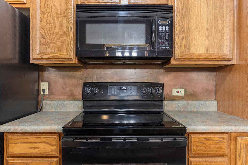 3223 W Dengar Ave, Midland, Texas image 9