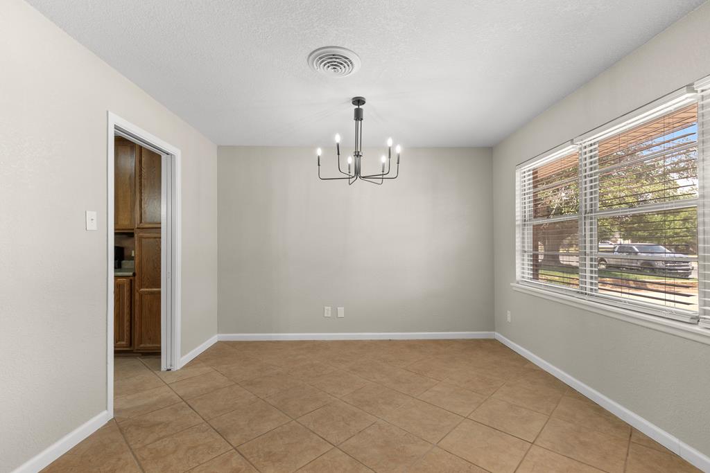 3223 W Dengar Ave, Midland, Texas image 5