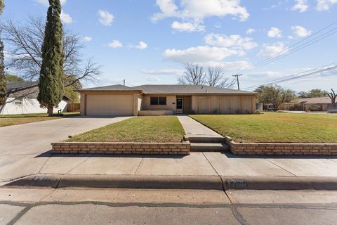 Homes For Sale - 1700 N H St<br/> Midland, TX 79705