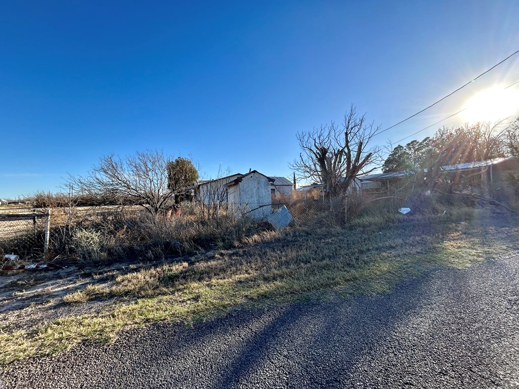 1373 Belanger St, Fort Stockton, Texas image 3