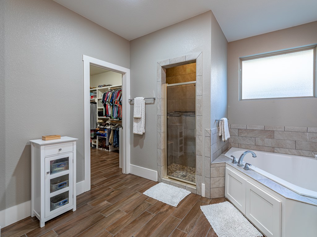 5303 Balfour Court, Midland, Texas image 47
