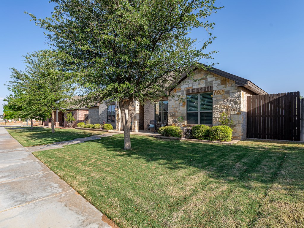 5303 Balfour Court, Midland, Texas image 4