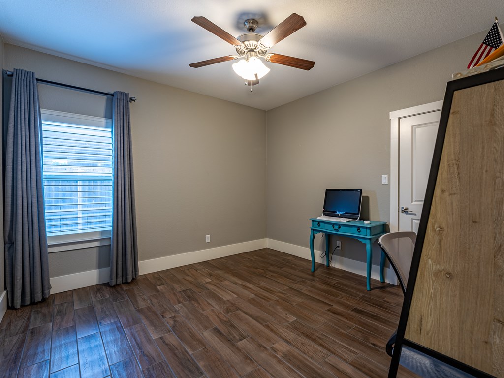 5303 Balfour Court, Midland, Texas image 25