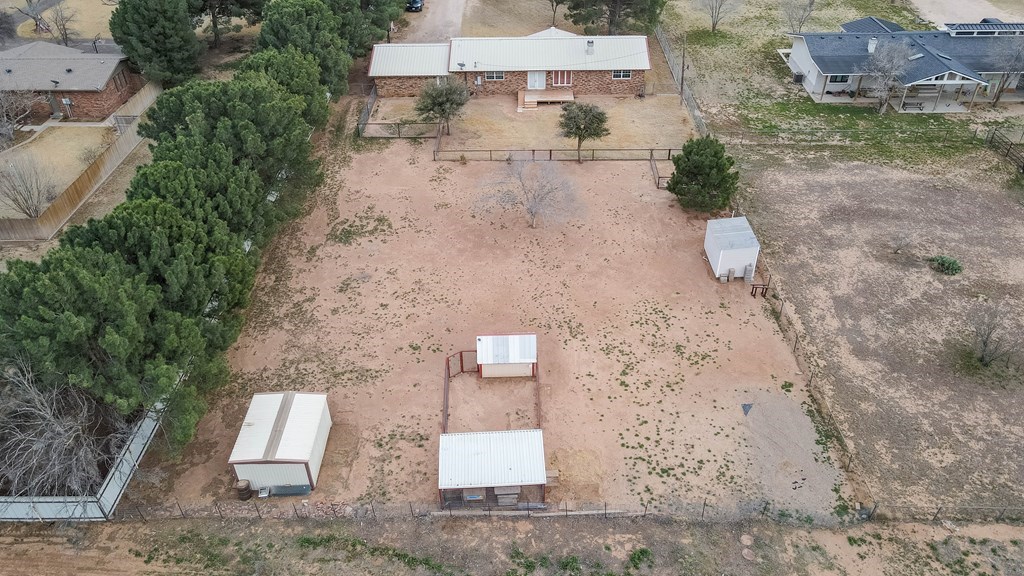 5701 E County Rd 110, Midland, Texas image 25