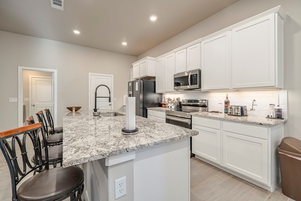 6909 Moonlight, Midland, Texas image 9