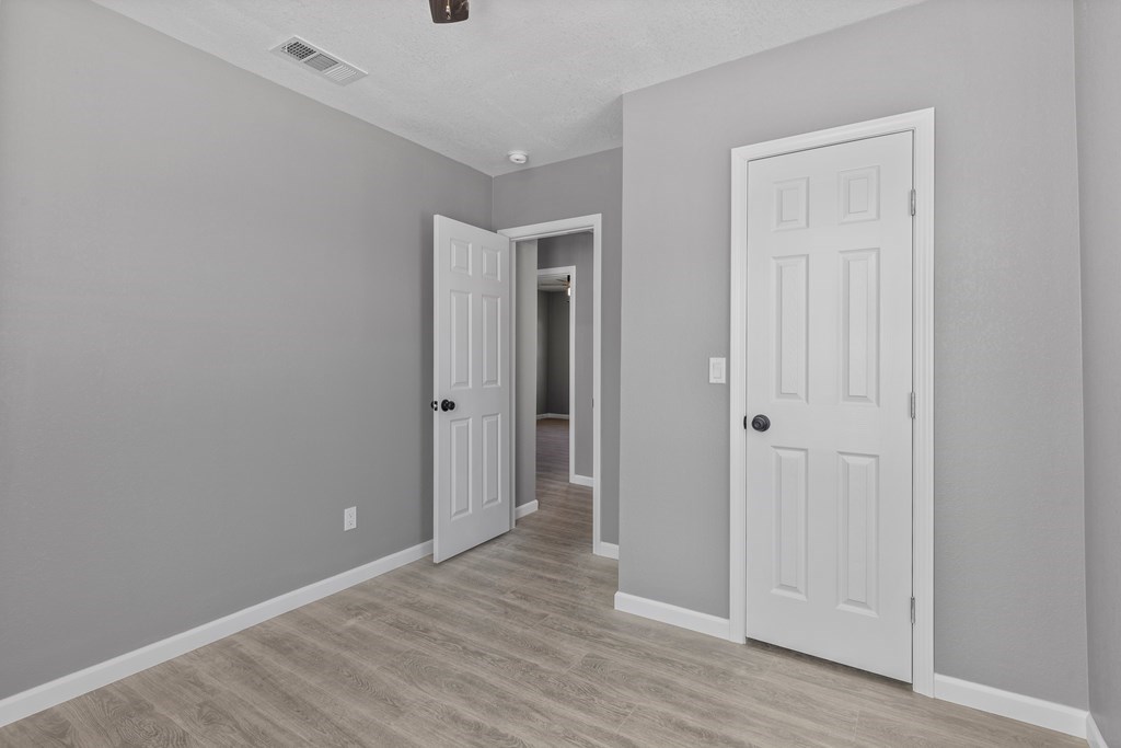 1344 E 5th St, Odessa, Texas image 17