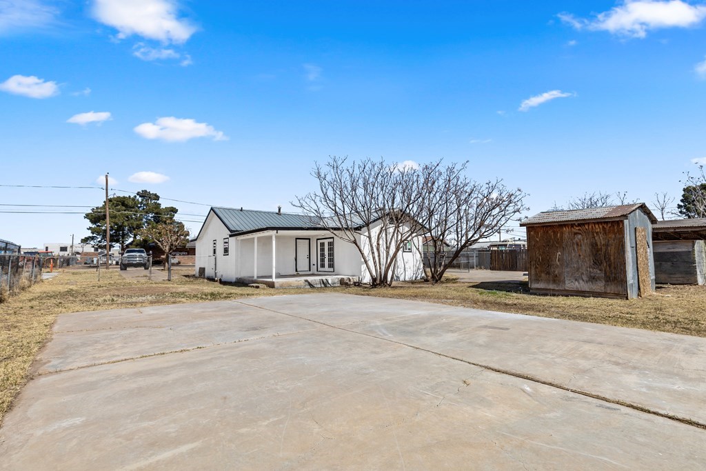 1344 E 5th St, Odessa, Texas image 3