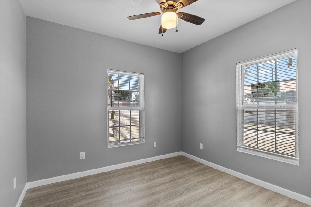 1344 E 5th St, Odessa, Texas image 12