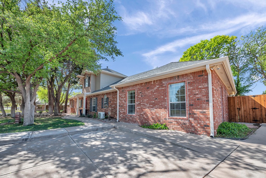 5600 Greenridge, Midland, Texas image 10
